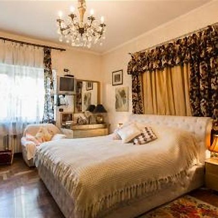 Romantic & Artistic Apartment Милано Екстериор снимка