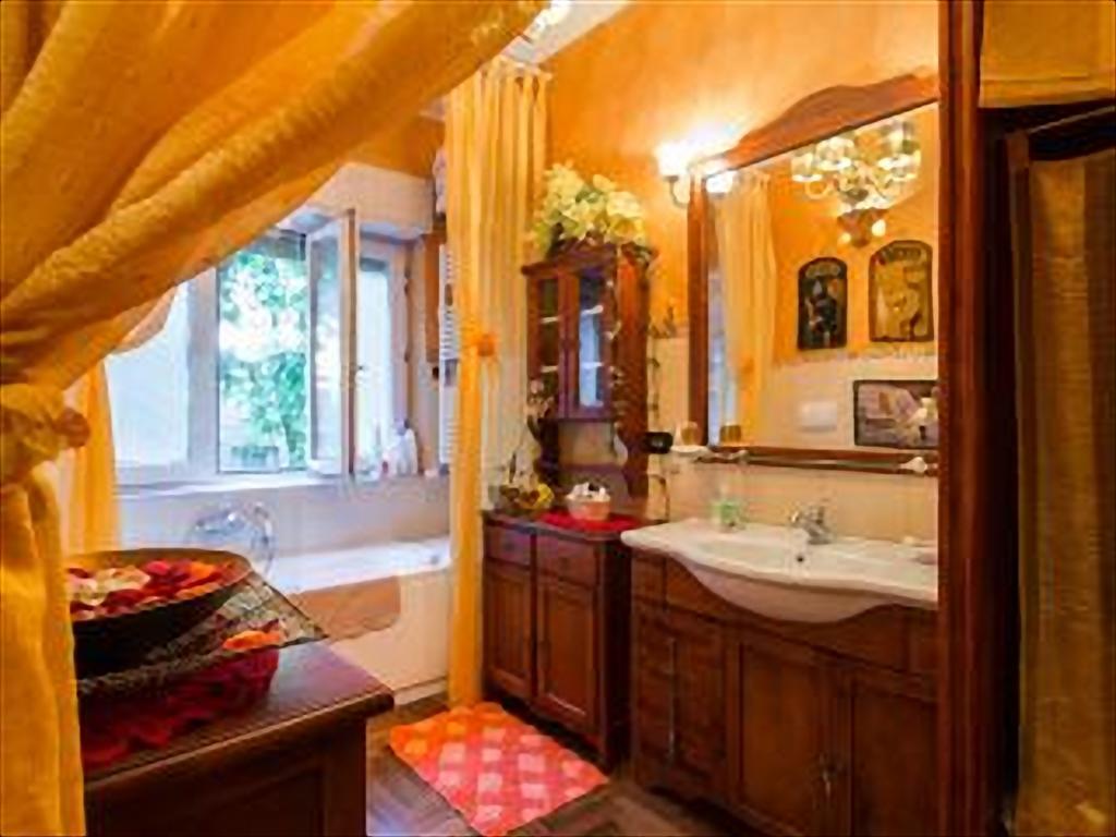 Romantic & Artistic Apartment Милано Екстериор снимка